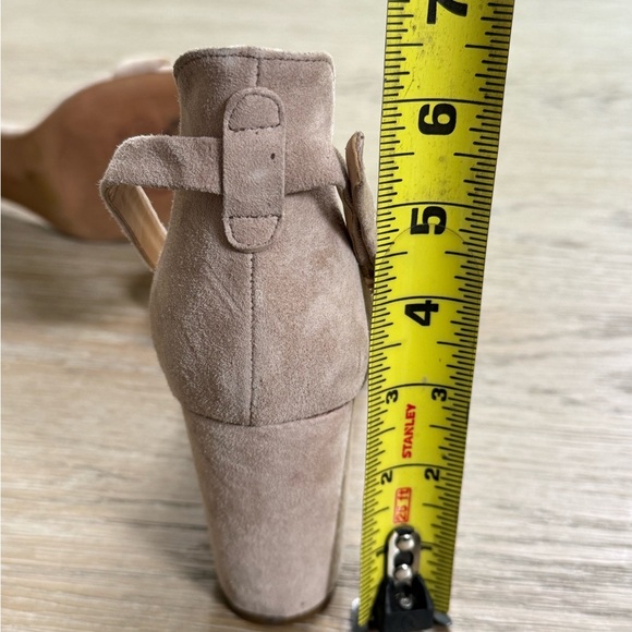 Vince Camuto women’s suede tan block heel open toe shoes sandals size 8 - Picture 8 of 9